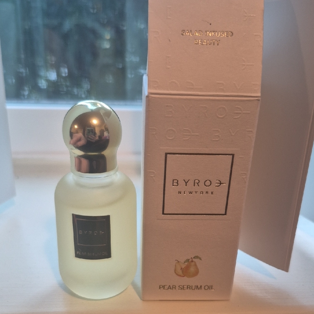 ROE New York Serum with Gold Cap